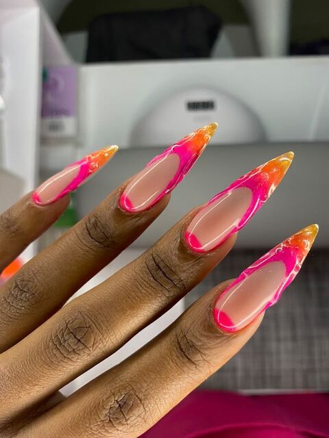 Nail art by Zeenailist Academy