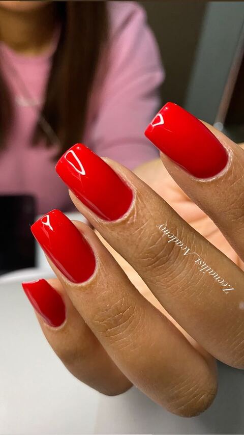 Nail art by Zeenailist Academy